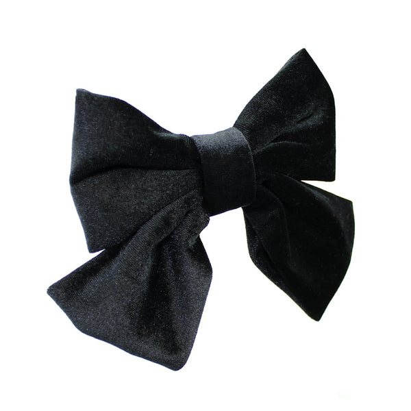 Lazo de terciopelo negro