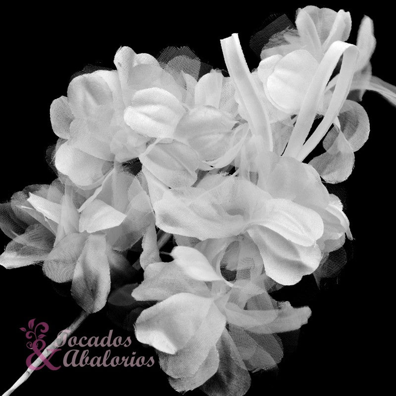 Ramillete flores de organza