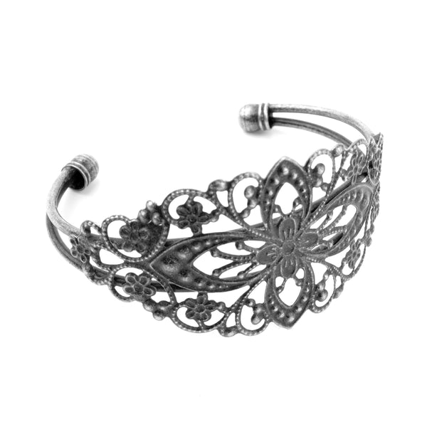 Pulsera de metal plata vieja