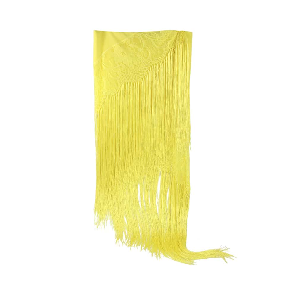 manton de encaje y fleco amarillo